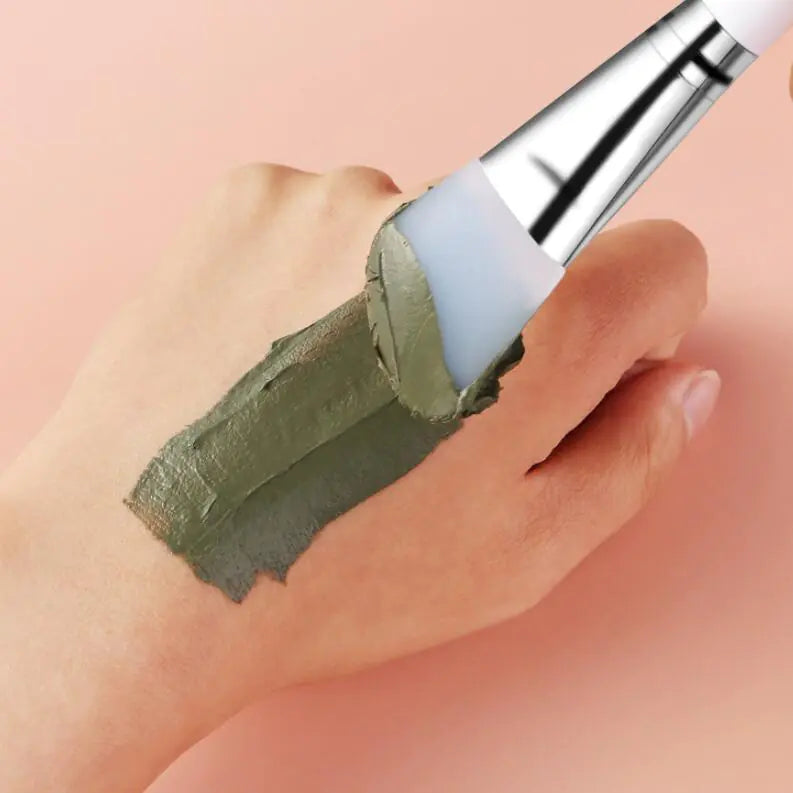 White Silicone Facial Mask Brush for Skin Care (1pc)